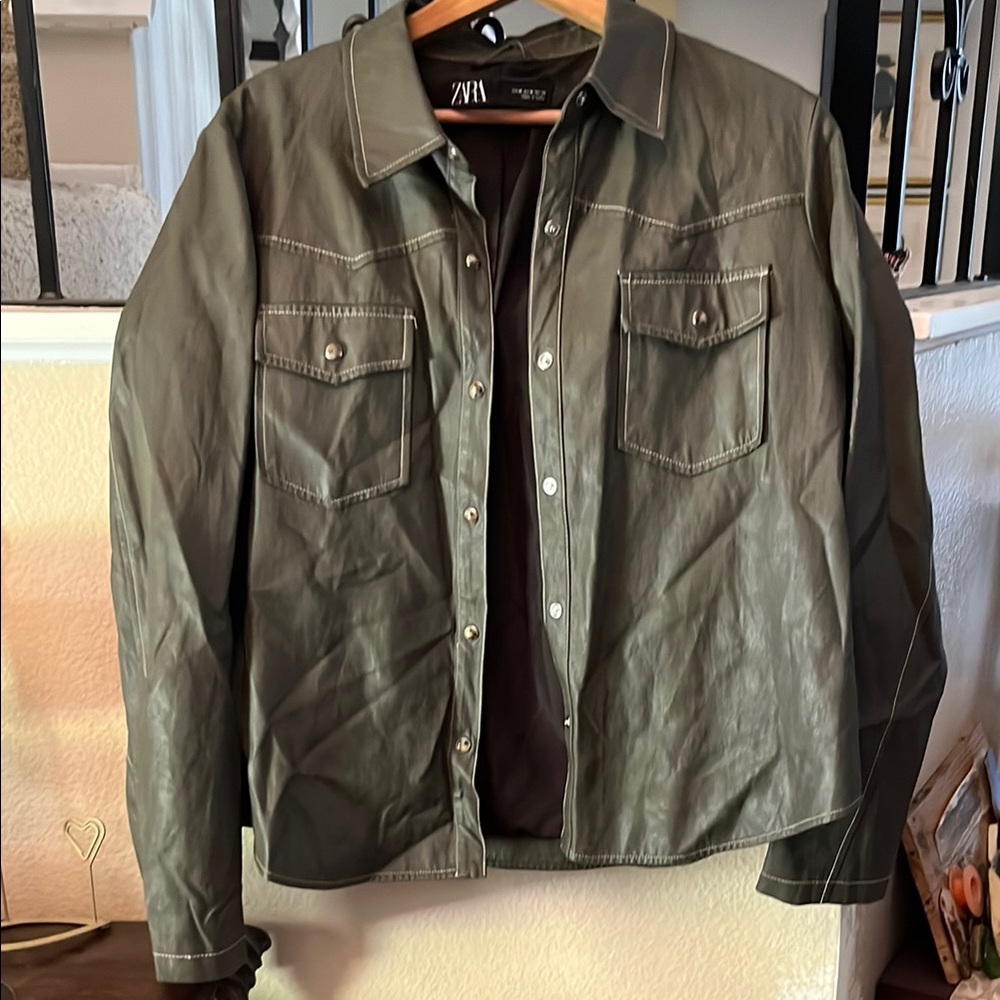 Zara  Olive Shirt Jacket vegan leather